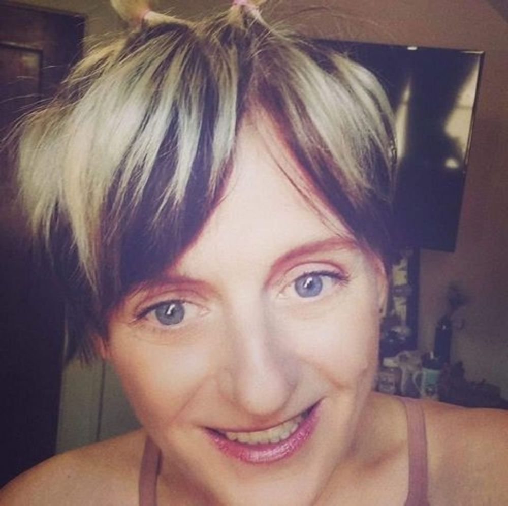 Meet your Posher, Angie